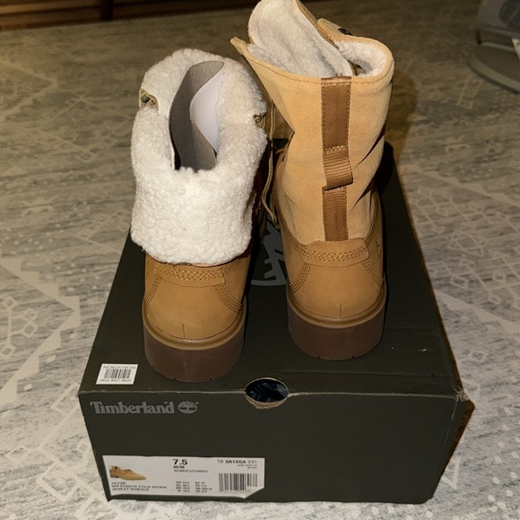 Timberlands - Picture 5 of 8
